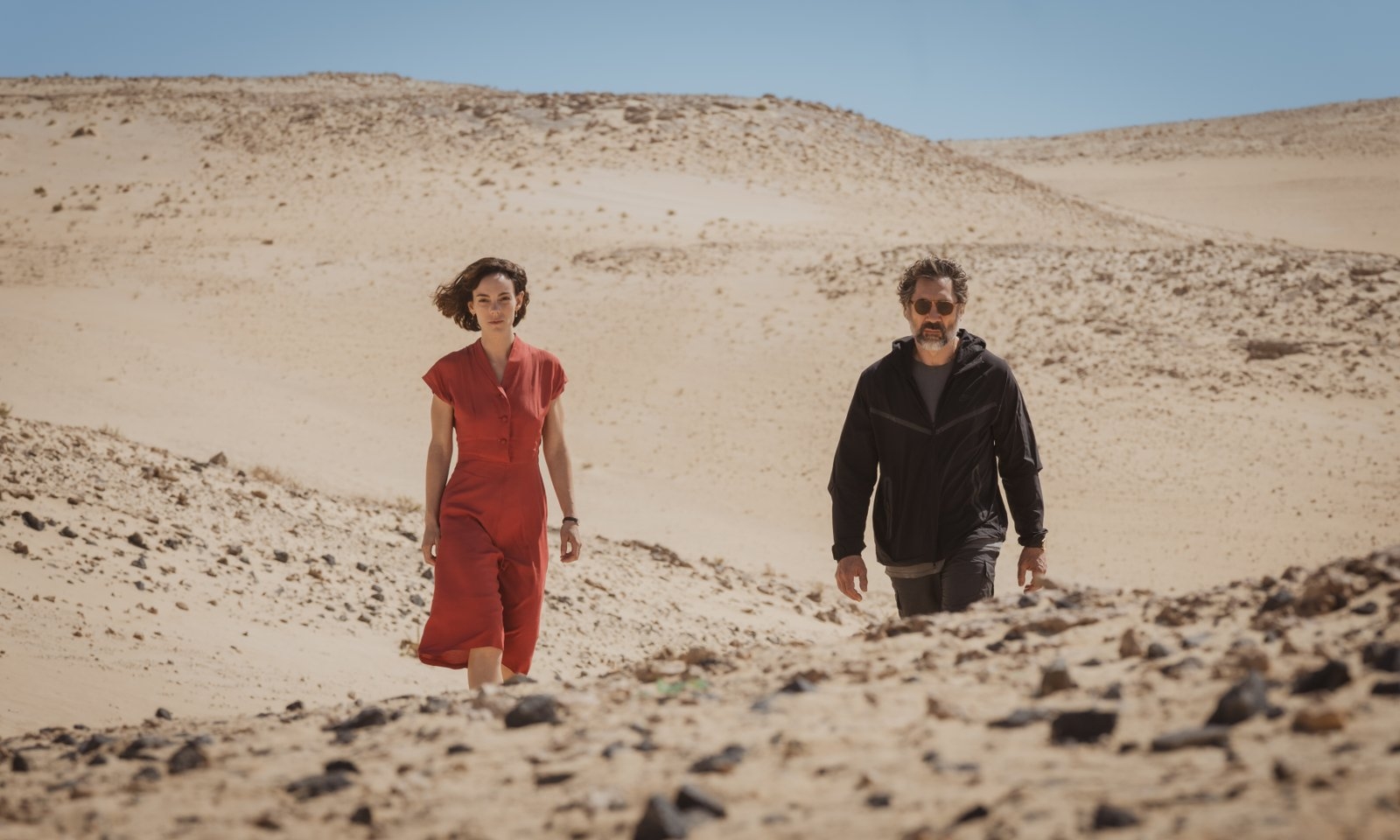 Film backdrop for The Beloved (El ser querido)
